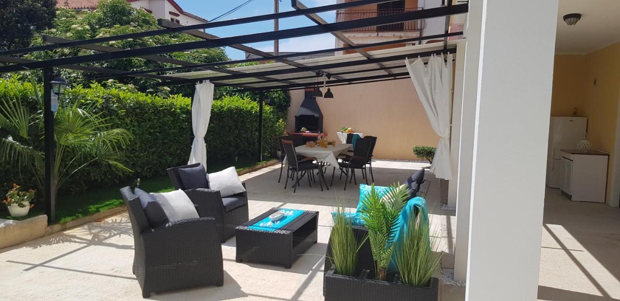 Apartmens Alenka 罗维尼 外观 照片